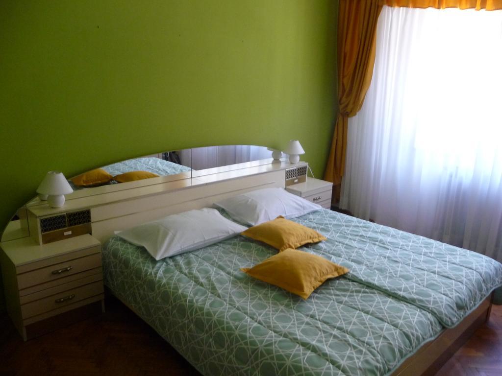 Apartments Noris Pula Zewnętrze zdjęcie
